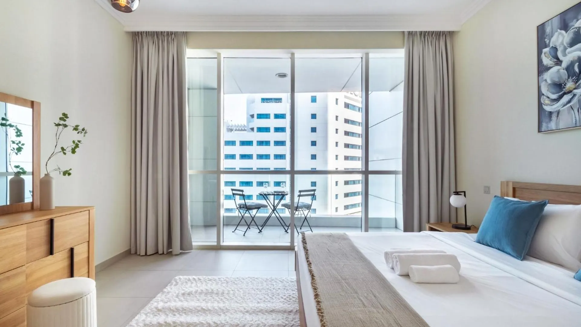 Apartment Beachy Getaway In Jbr With Private Beach Access Dubai United Arab Emirates