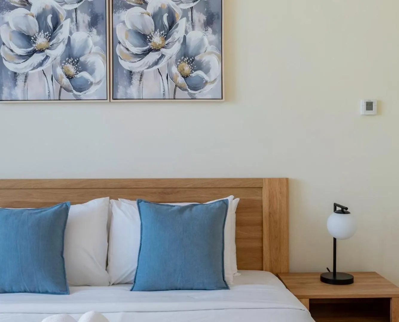Beachy Getaway In Jbr With Private Beach Access Dubai 0*,  United Arab Emirates