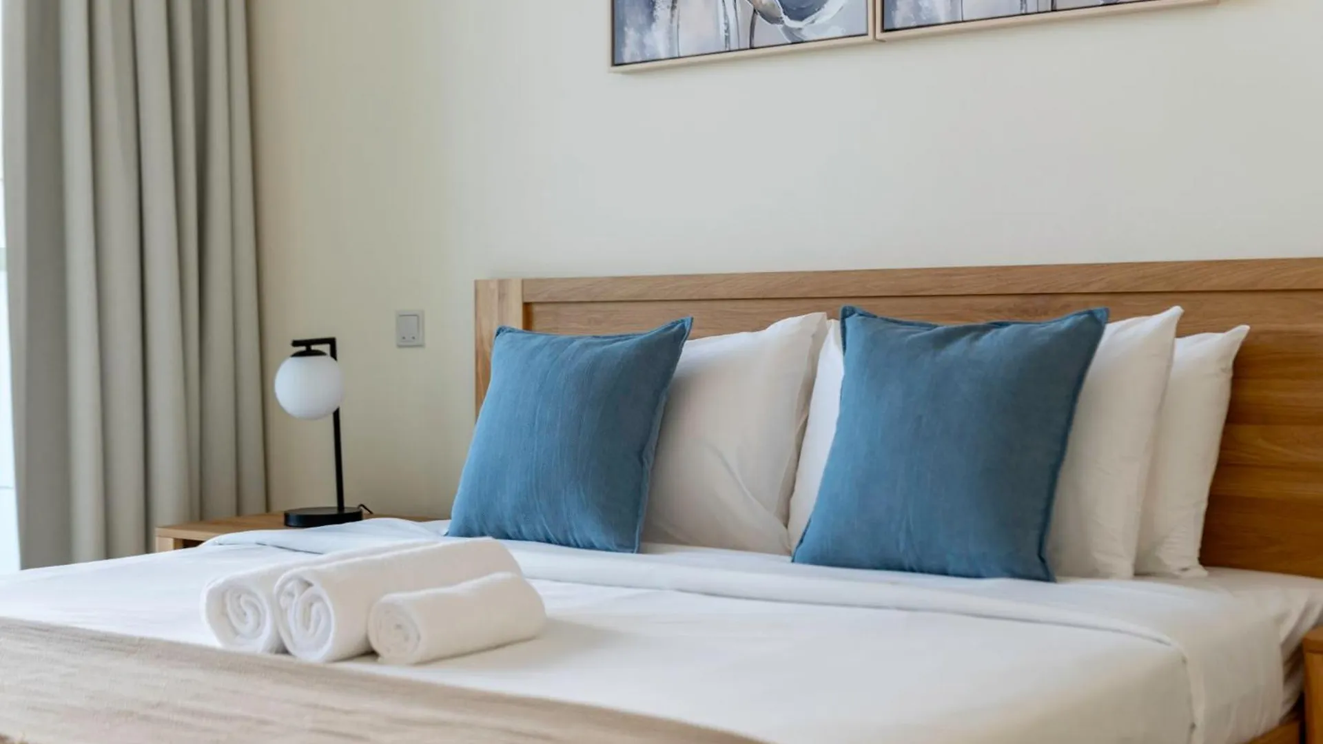 Apartment Beachy Getaway In Jbr With Private Beach Access Dubai